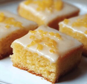 Easy Lemon Drizzle Traybake Cake Recipe