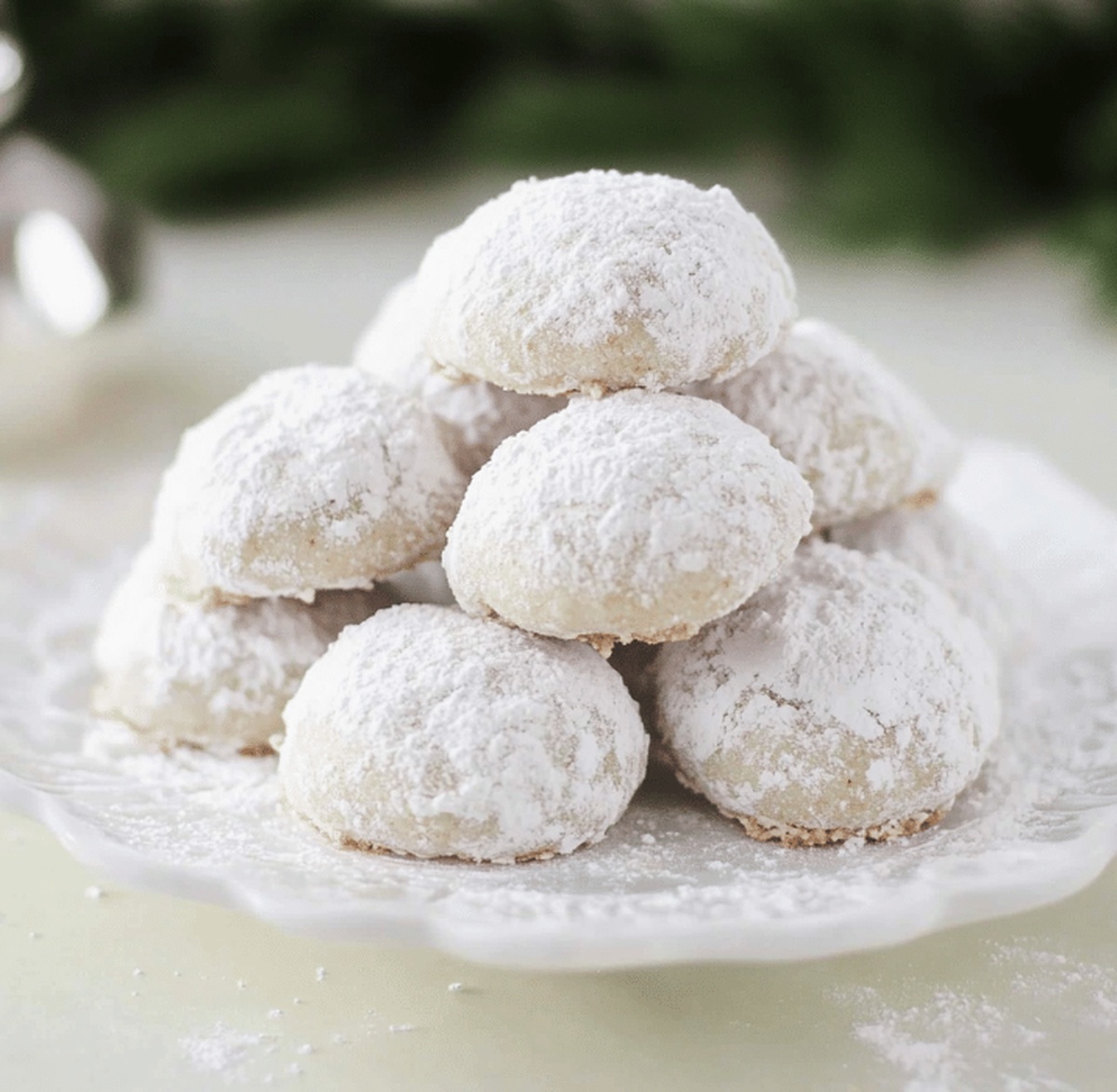 Buttery Mexican Wedding Cookies Recipe