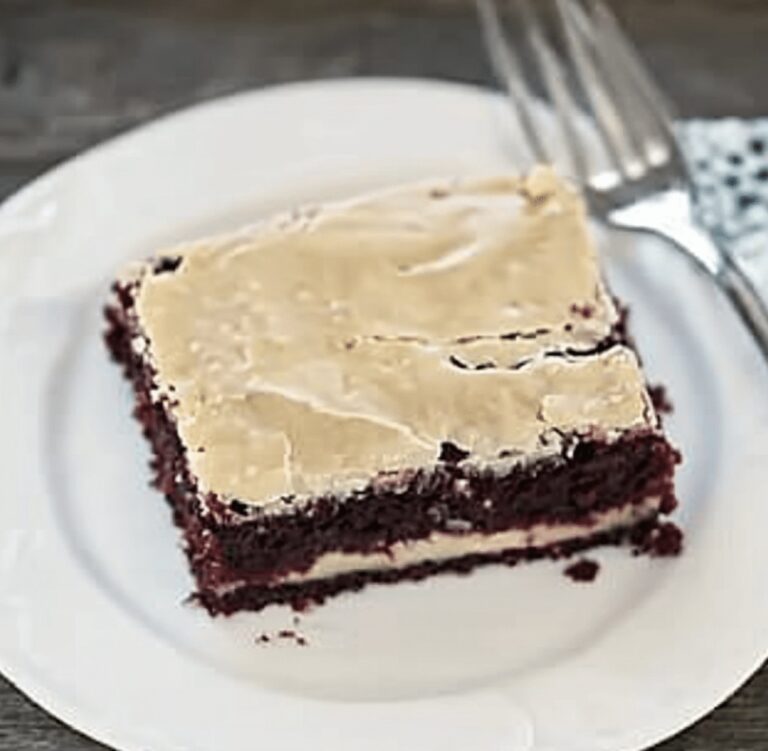Red Velvet Gooey Butter Cake Recipe