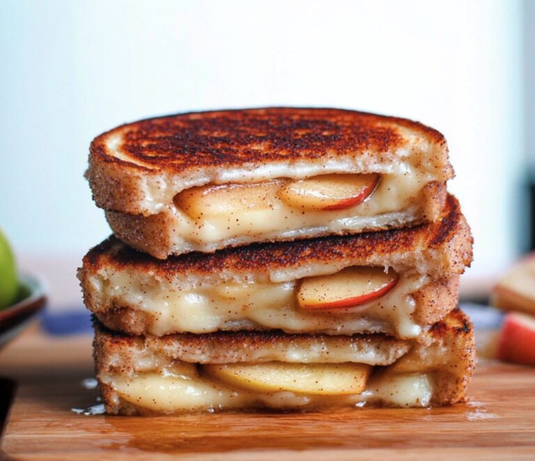Gooey Cinnamon Sugar Brie And Apple Grilled Cheese Recipe