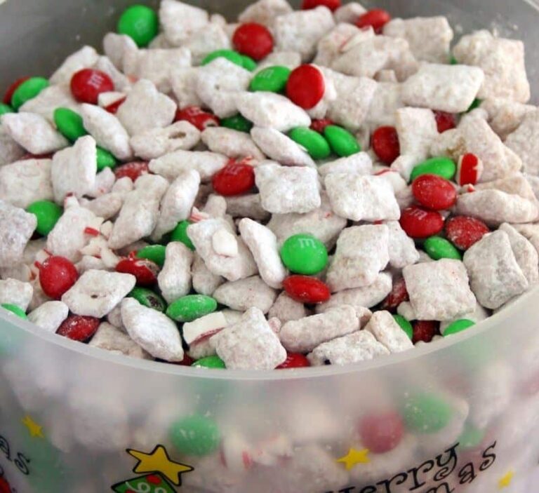 Festive Reindeer Chow Recipe