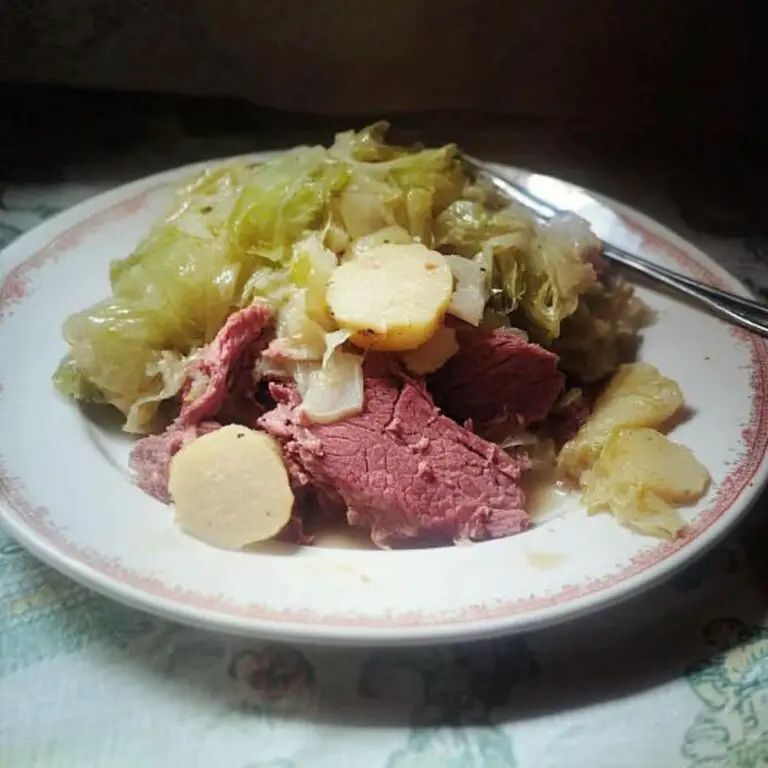 Crockpot Corned Beef And Cabbage Recipe