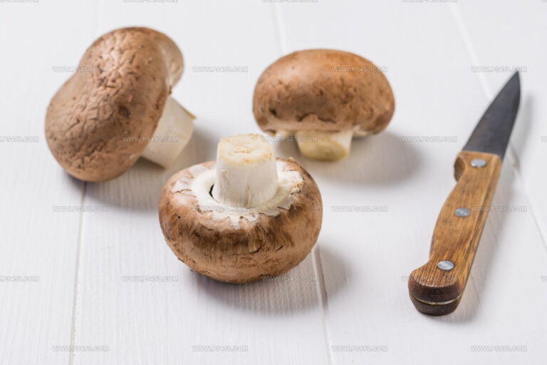 6 Swapping Out Button Mushrooms in Any Recipe