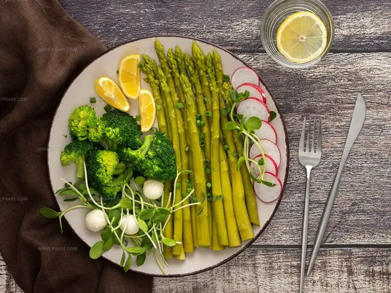 Asparagus or Broccoli: Green Veggies Face Off