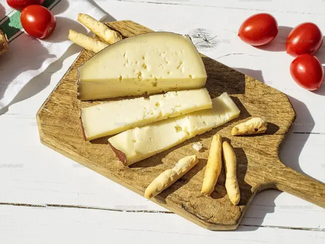 Common Types Of Hard Cheese
