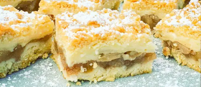 Polish Apple Cake (Jabecznik)